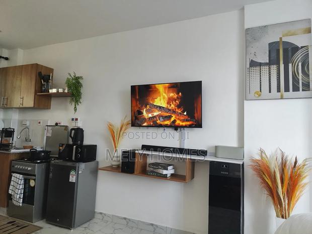 Membly-Eastern Bypass - Fully Furnished Studio - thumbnail 13
