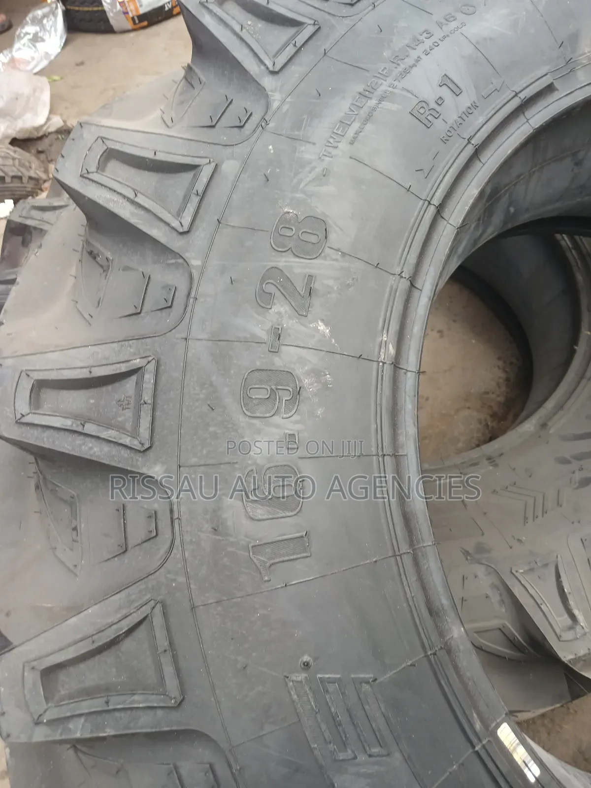 16.9-28 Jk Tyres Made in India Nylon Tubetype Tractors Tyres