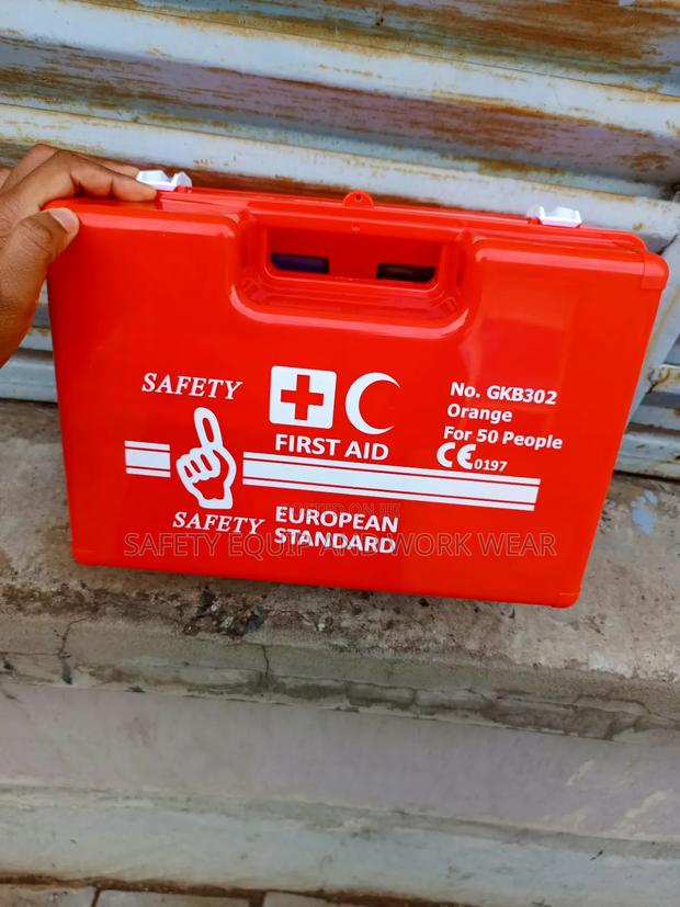 Heavyduty First Aid Kit for Construction Sites. - main view