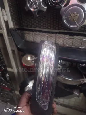 Sidemirror Indicator Landcruiser Prado Fj200/Lc200 2016