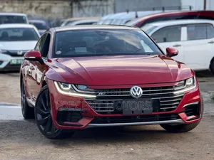 Volkswagen Arteon 2.0T SEL R-Line w/20 FWD 2019 Red