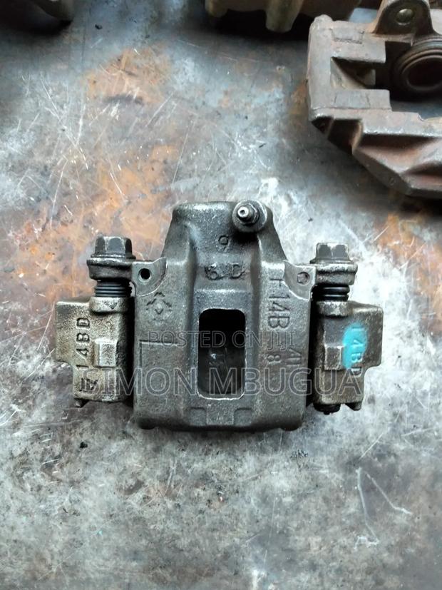 Toyota Prado Rear Caliper - thumbnail 2