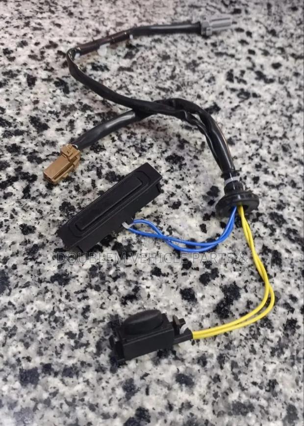 Boot Switch/Bootswitch Nissan Note