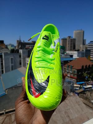 New Low Budget Luminous Green Phantom Football Boots. - thumbnail 2