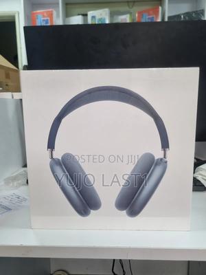 Airpods Max - main view