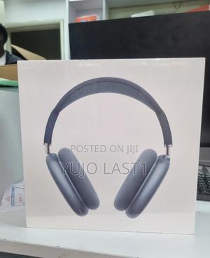 Airpods Max - main view