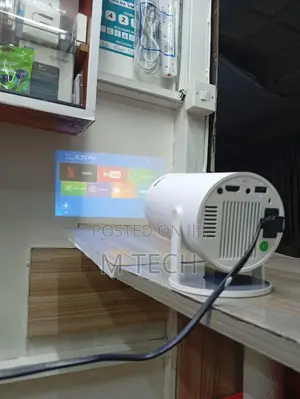 Hy 300 Portable Projector. . . 2gb Ram 16gb Rom