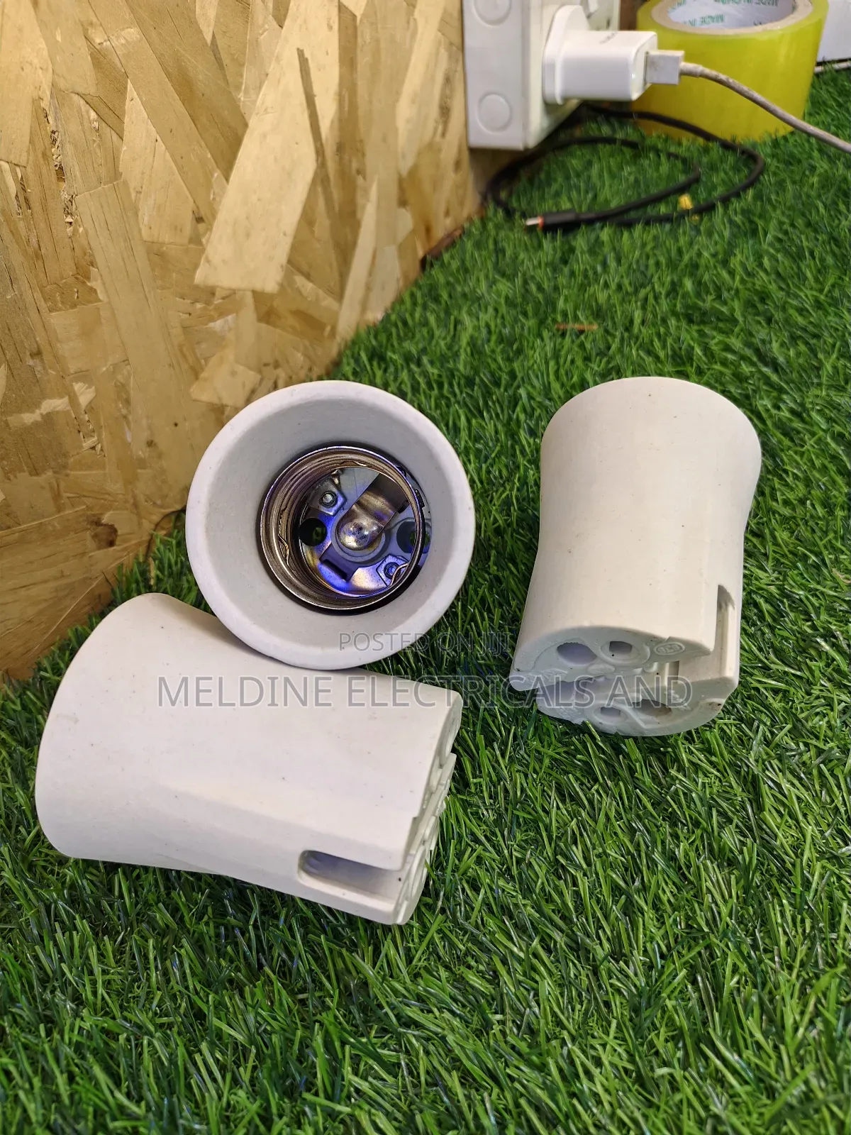 E40 Porcelain Holder