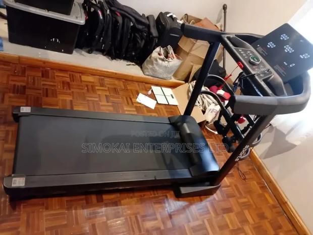 Everfit Heavy Duty Domestic Treadmill S9002 With Massager