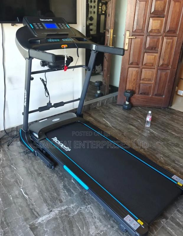 Technofit Run 100 3.5hp Home Treadmill With Auto Incline