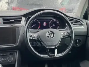 Volkswagen Tiguan 2018 Black