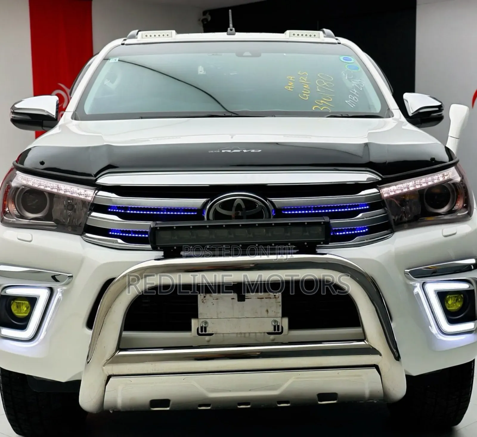 Toyota Hilux 2018 White