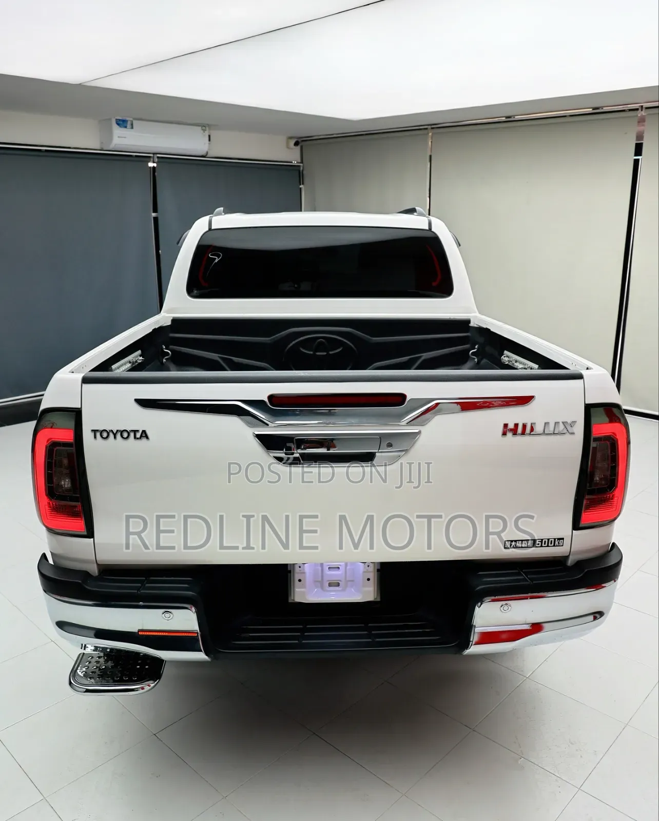 Toyota Hilux 2018 White