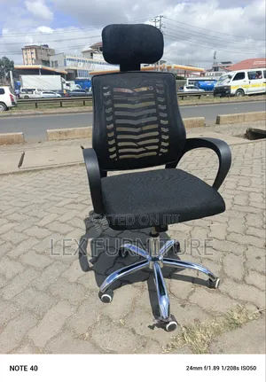 Office Chair With a Black Fabric Seat