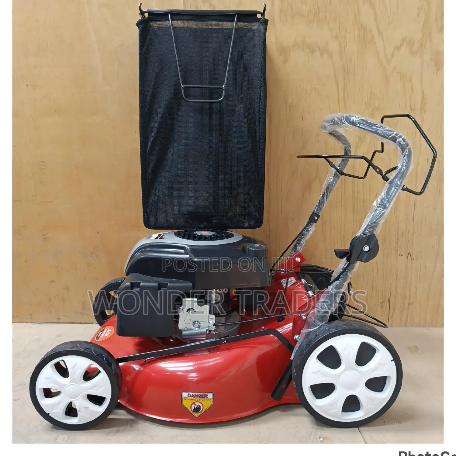 Dich Gasoline Lawn Mower 
(Self Propelled) 173 Cc 4 Stroke