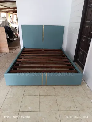 5x6 Sleek Blue Bed With Gold Accents