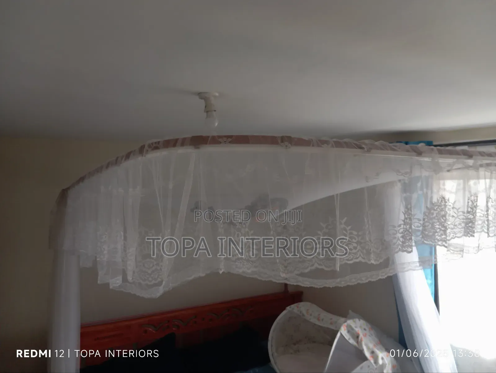 Smooth Gliding Classy 2 Stand Rail Mosquito Nets White Nets
