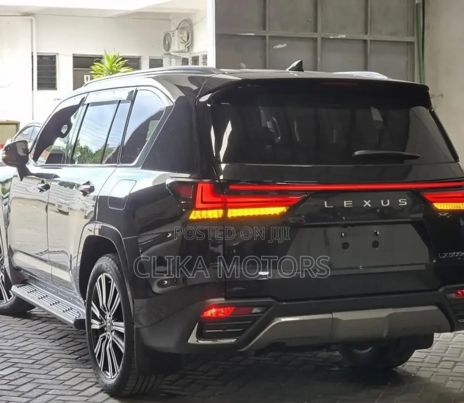 Lexus LX 2023 Black