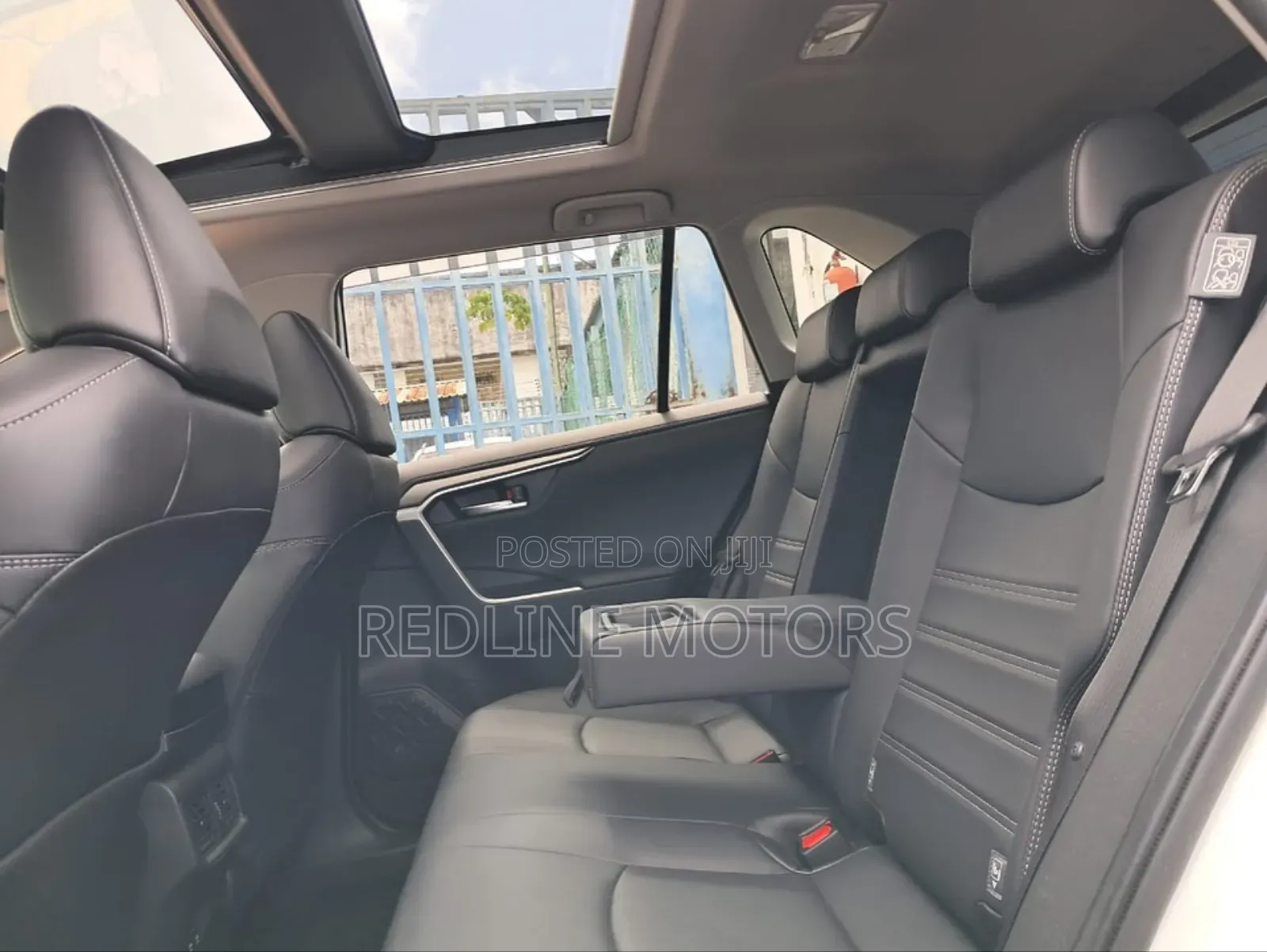 Toyota RAV4 2018 Pearl