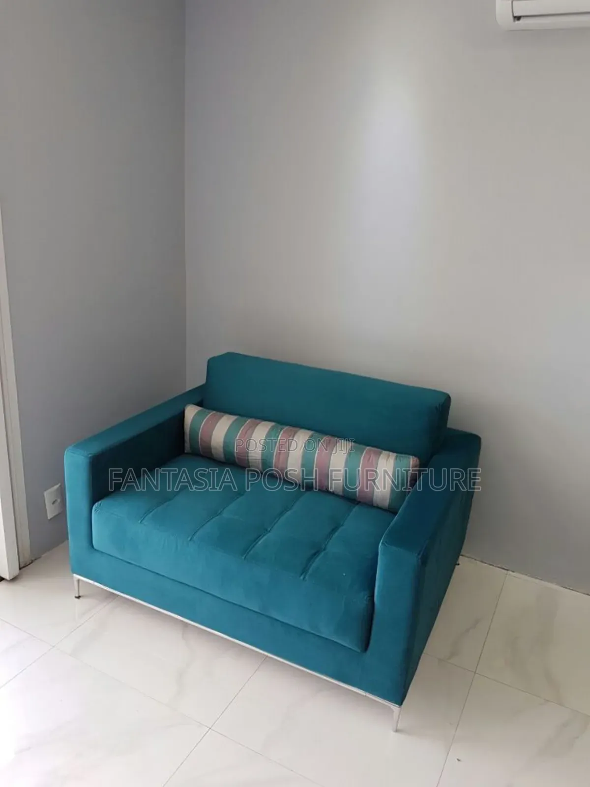 2-Seater Modern Teal Armchair With Striped Pillow