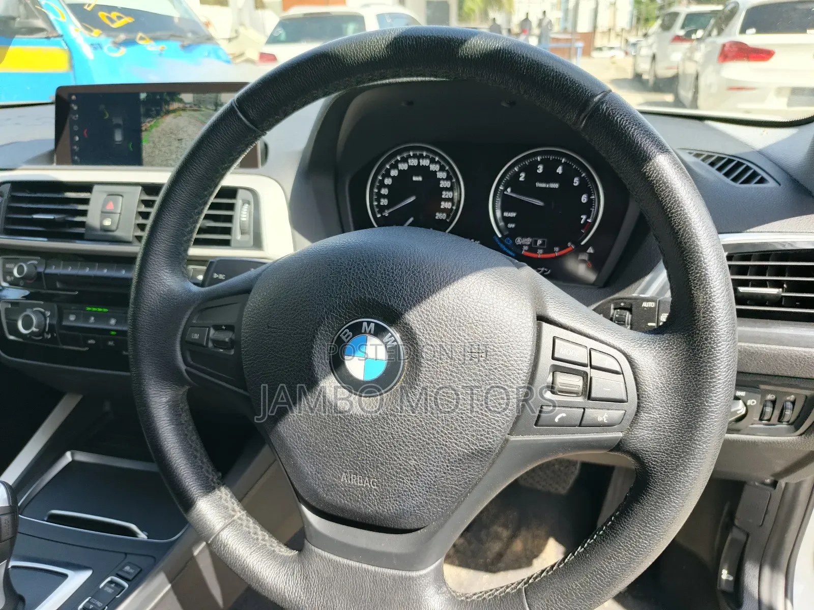 BMW 118i 2019 White