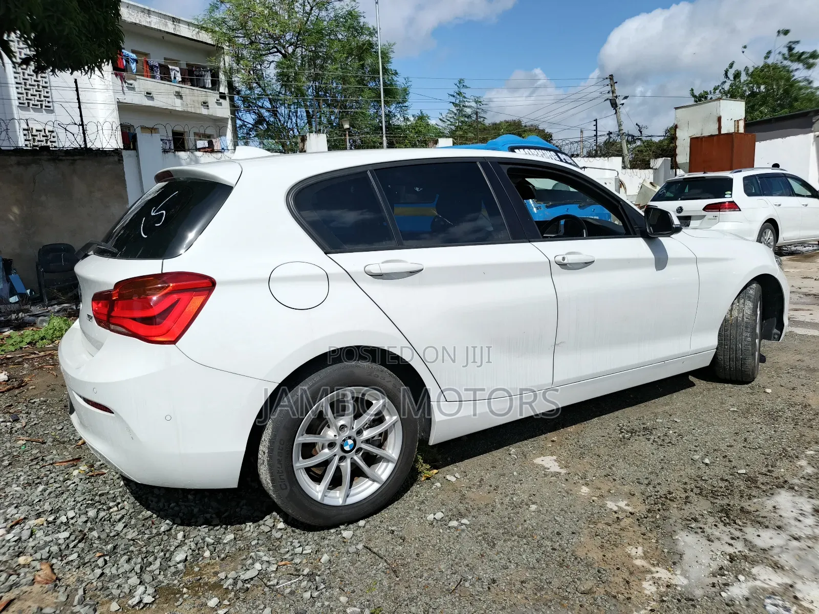 BMW 118i 2019 White