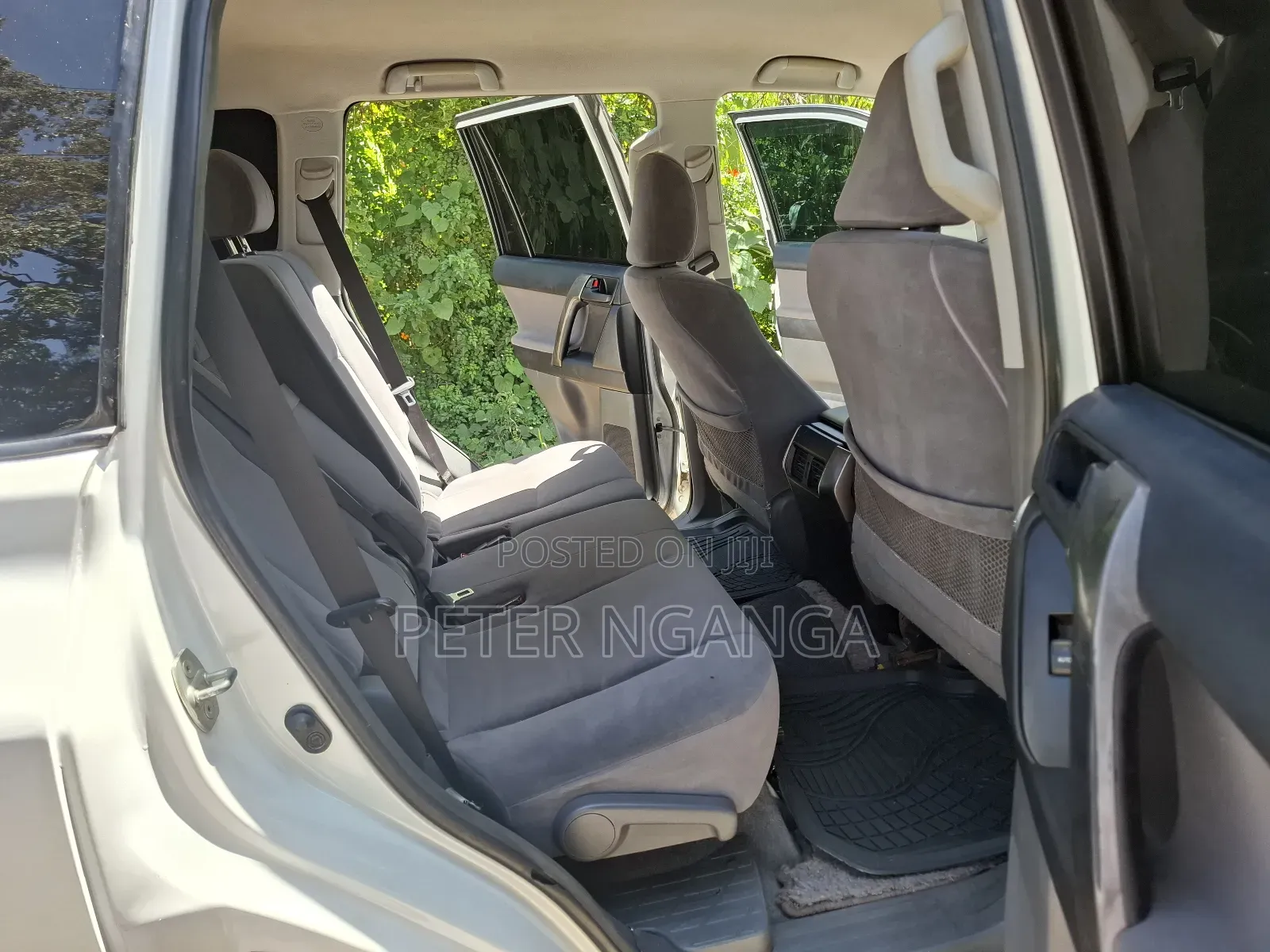 Toyota Land Cruiser Prado 2.7 i 2010 White