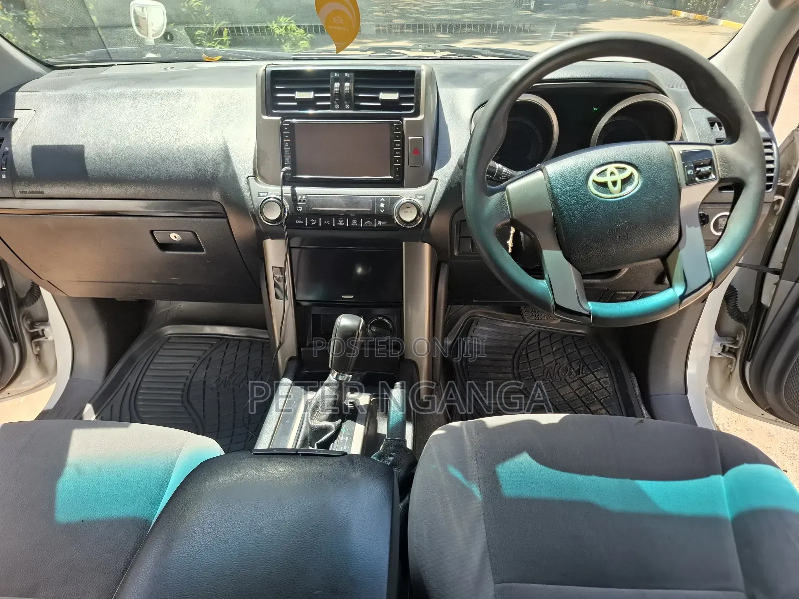 Toyota Land Cruiser Prado 2.7 i 2010 White