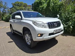 Toyota Land Cruiser Prado 2.7 i 2010 White
