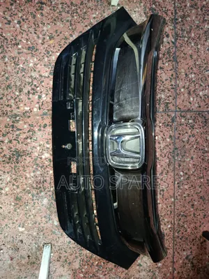 Grille Honda Vezel 2015