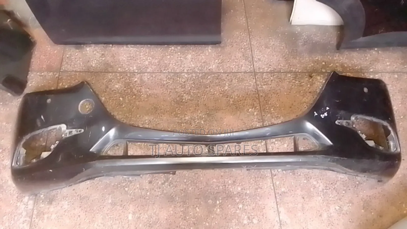 Bumper Shell Axela 2017