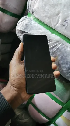 Samsung Galaxy A12 64 GB Black