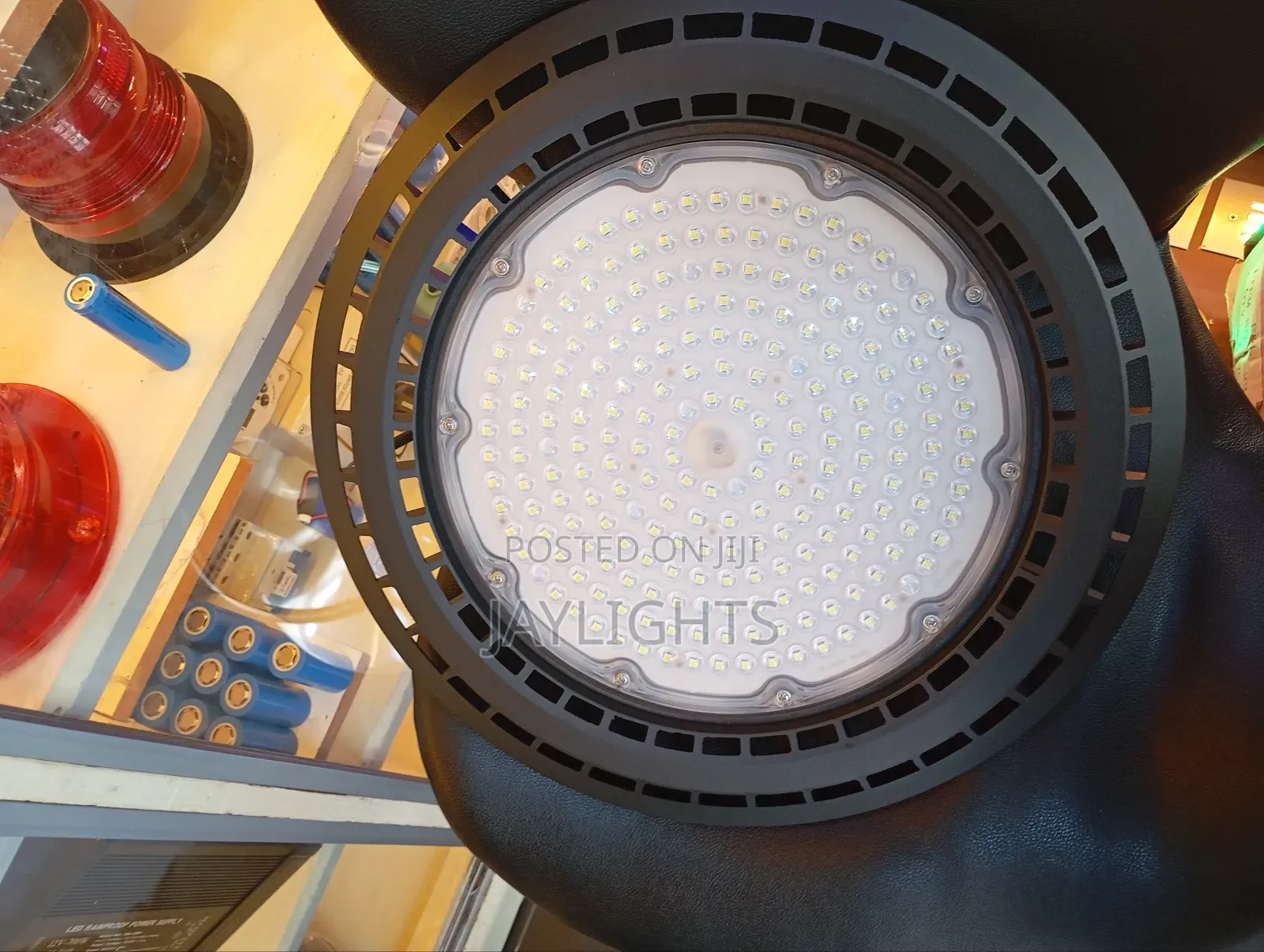 Bright 200w Led High Bay Light Industrial-Grade Illumination