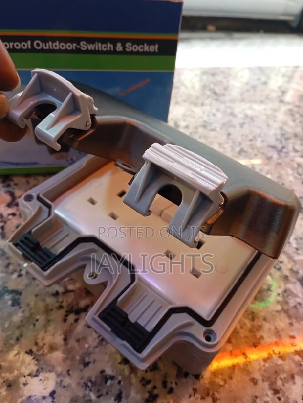 Protected Outdoor Twin Socket –Ultimate Safety Waterproof