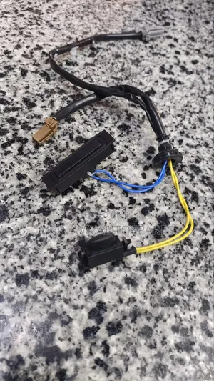 Boot Switch Nissan Note