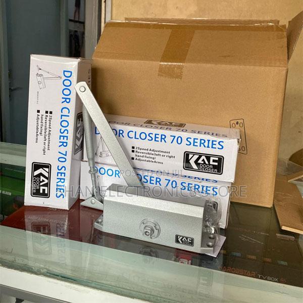 Universal 25-45kg Adjustable Automatic Closing Device - main view