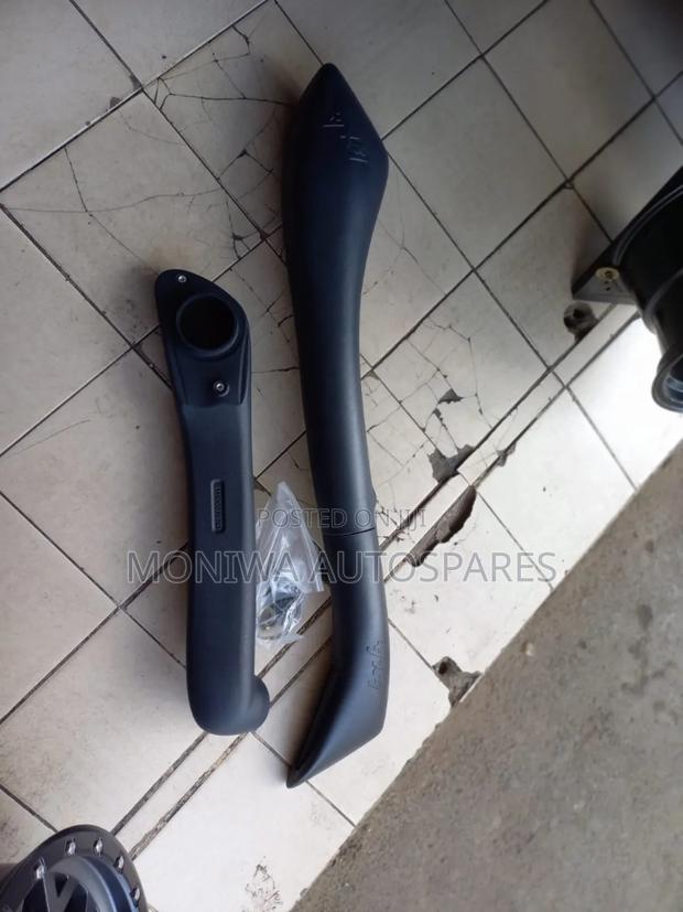 Snorkel Hilux Revo