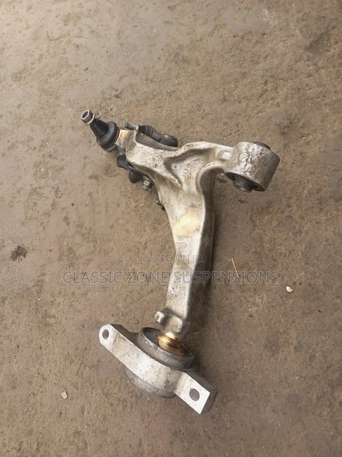 Nissan Skyline Control Arm