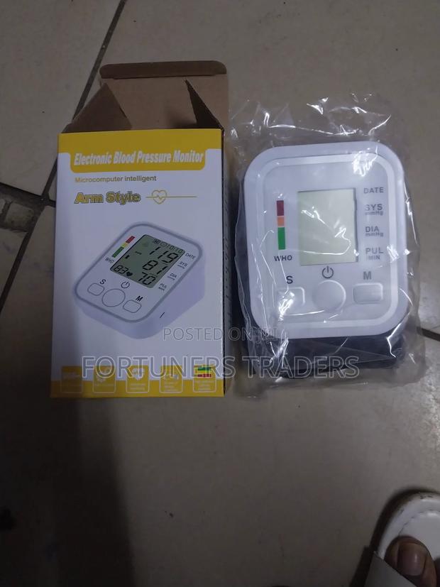 Upper Arm Automatic Blood Pressure Monitor. - main view