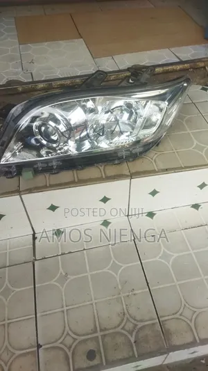 Vanguard Xenon Headlight