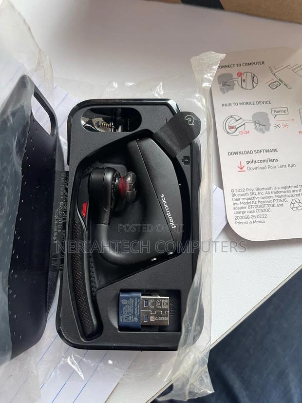 Poly Voyager 5200 Usb-a Bluetooth Headset +Bt700 Dongle - thumbnail 4