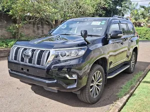 Toyota Land Cruiser Prado 2.8 2019 Matt Black