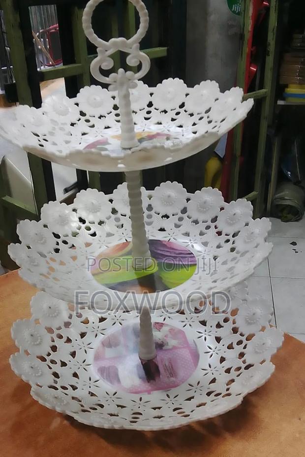 Plastic Round Cake Stand Layer. - thumbnail 6