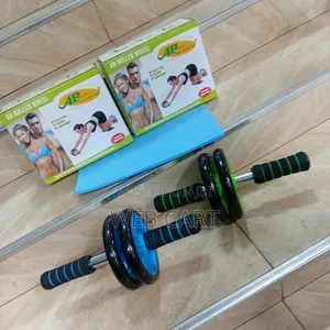 Wheel Roller With Knee Pad