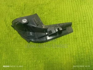 Windscreen Finisher For Toyota Noah