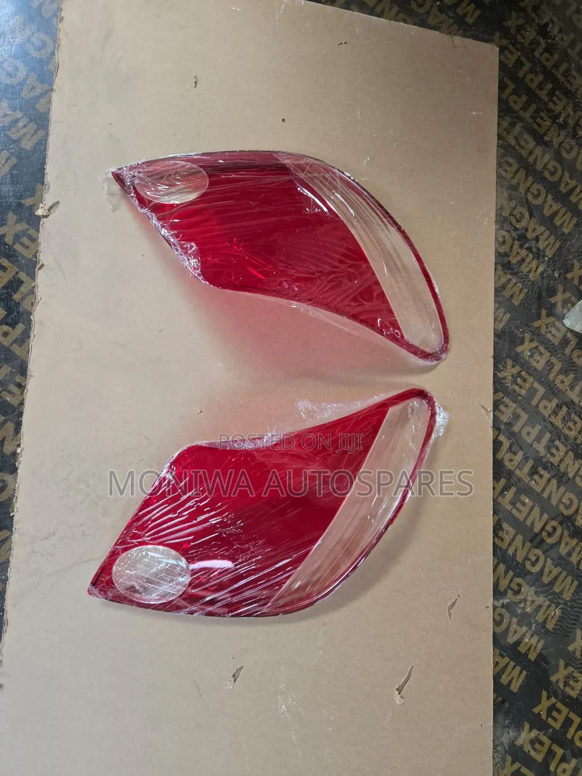 Tail Lens Toyota Ist 2006 Model