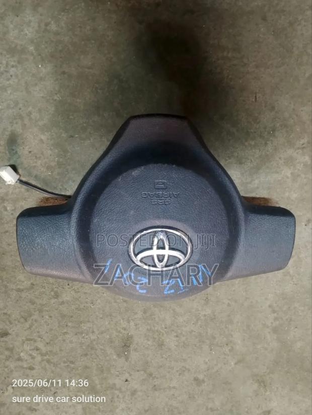 Vitz 2012 Steering Airbag