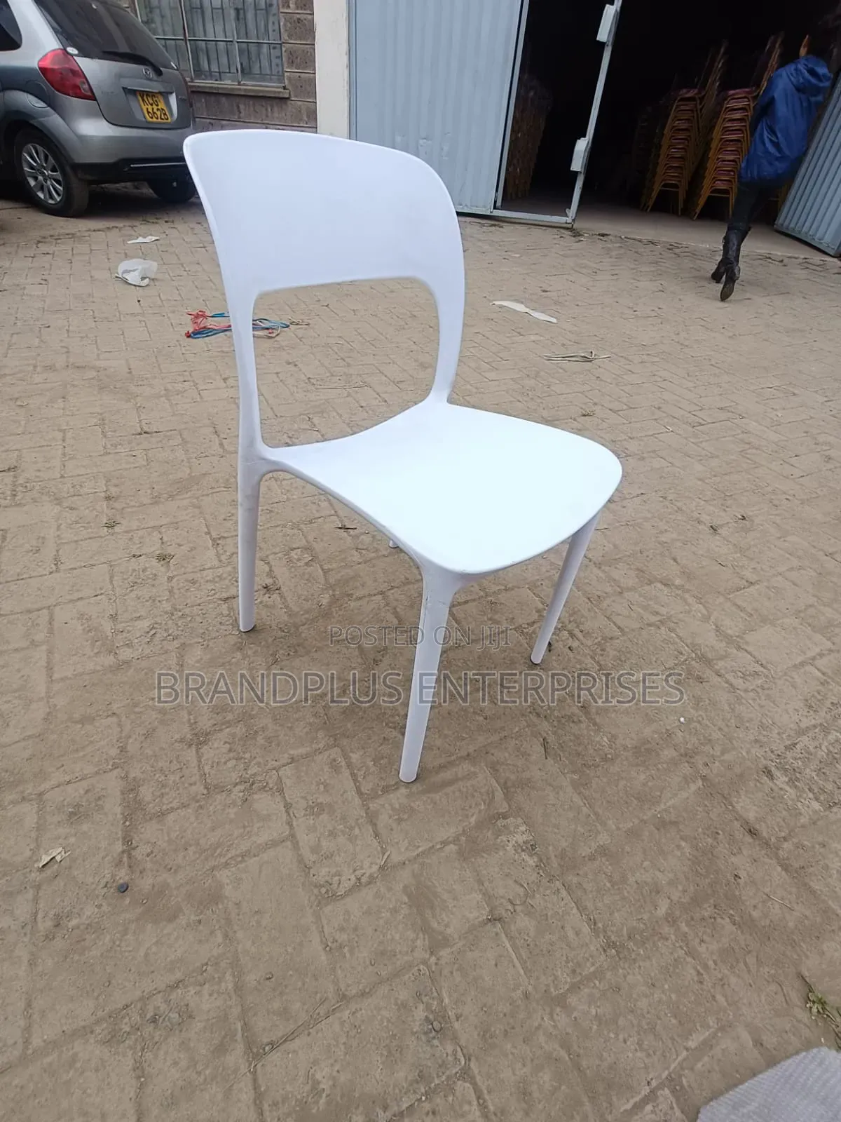 Classic Cafeteria Chairs/Stackable Plastic Chairs