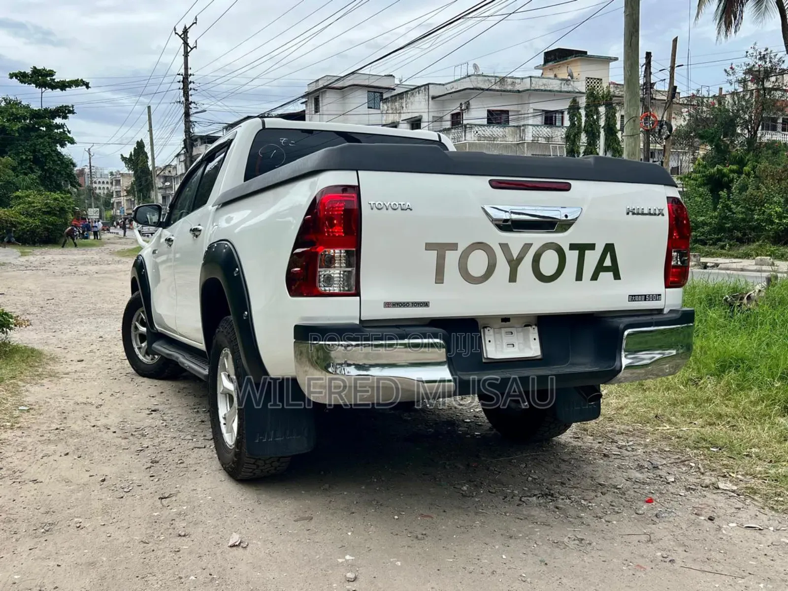 Toyota Hilux 2.4 Diesel 2020 White