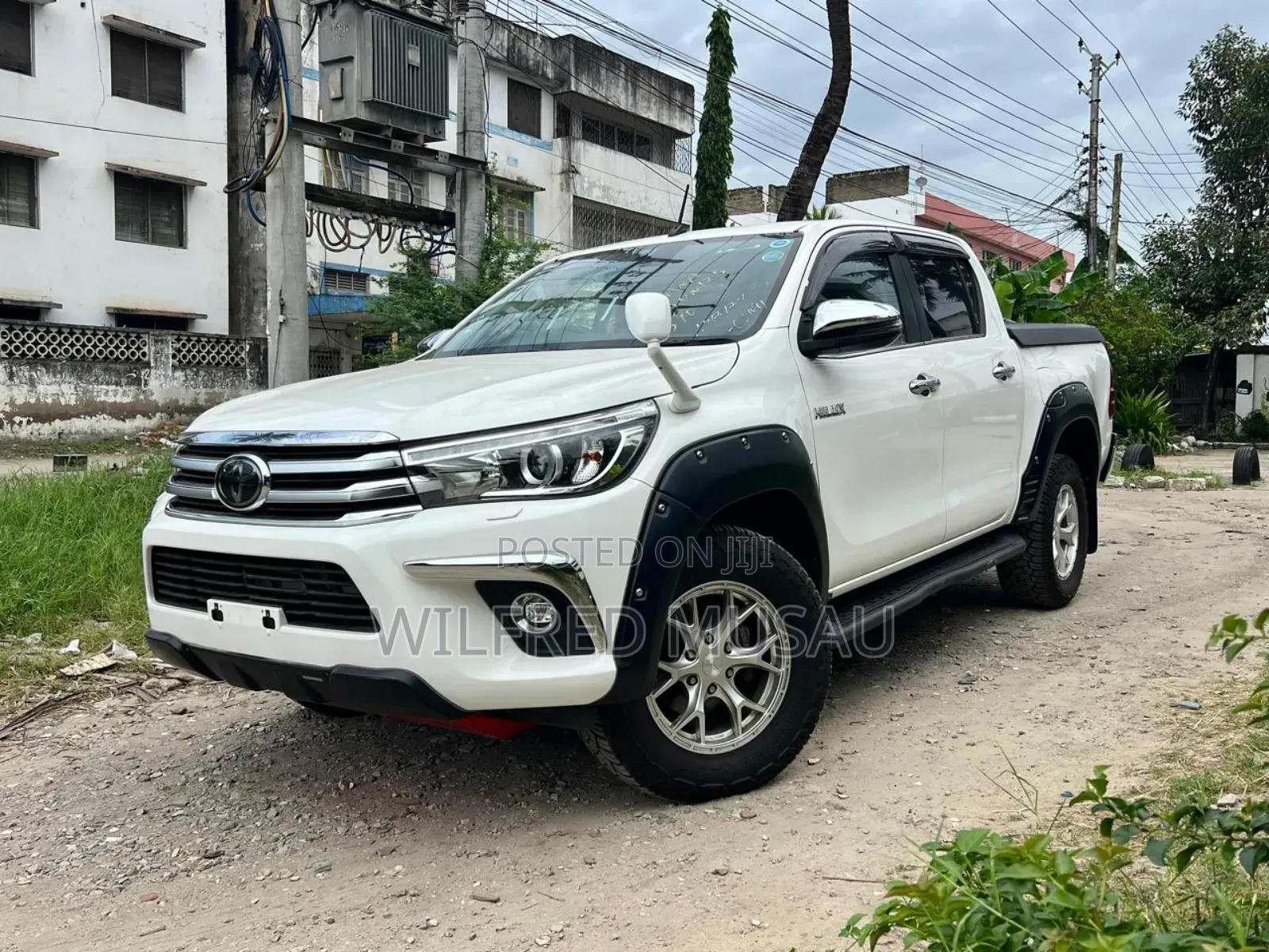 Toyota Hilux 2.4 Diesel 2020 White
